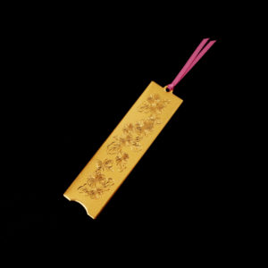 Bookmark : 菊 (gold)