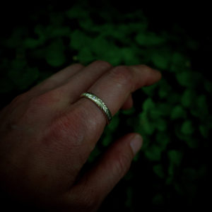 F’s Hand Engraved Leaf Ring 01