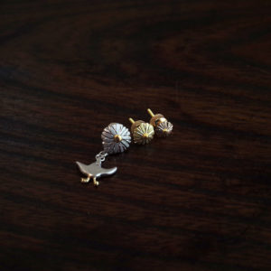 H’s Chrysanthemum & Chidori Earrings 02